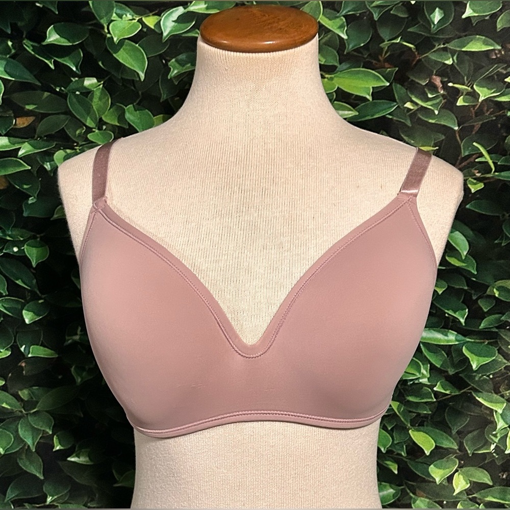 Essentials Rene Rofe Flexible Fit Lined Wirefree Bra Teen 36D Dusty Rose NWOT